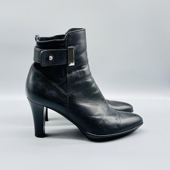 Aquatalia Boots Womens 8 Black Leather Ankle Pointed Toe Side Zip Heels Shoes - Picture 1 of 12